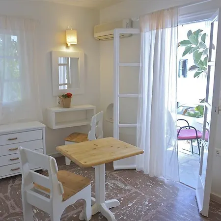 Glaros Apartment