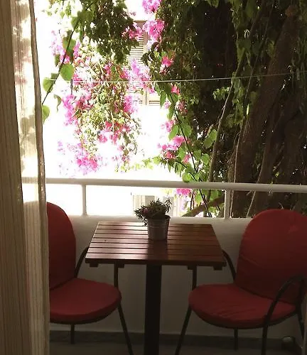 公寓 Glaros Naxos City